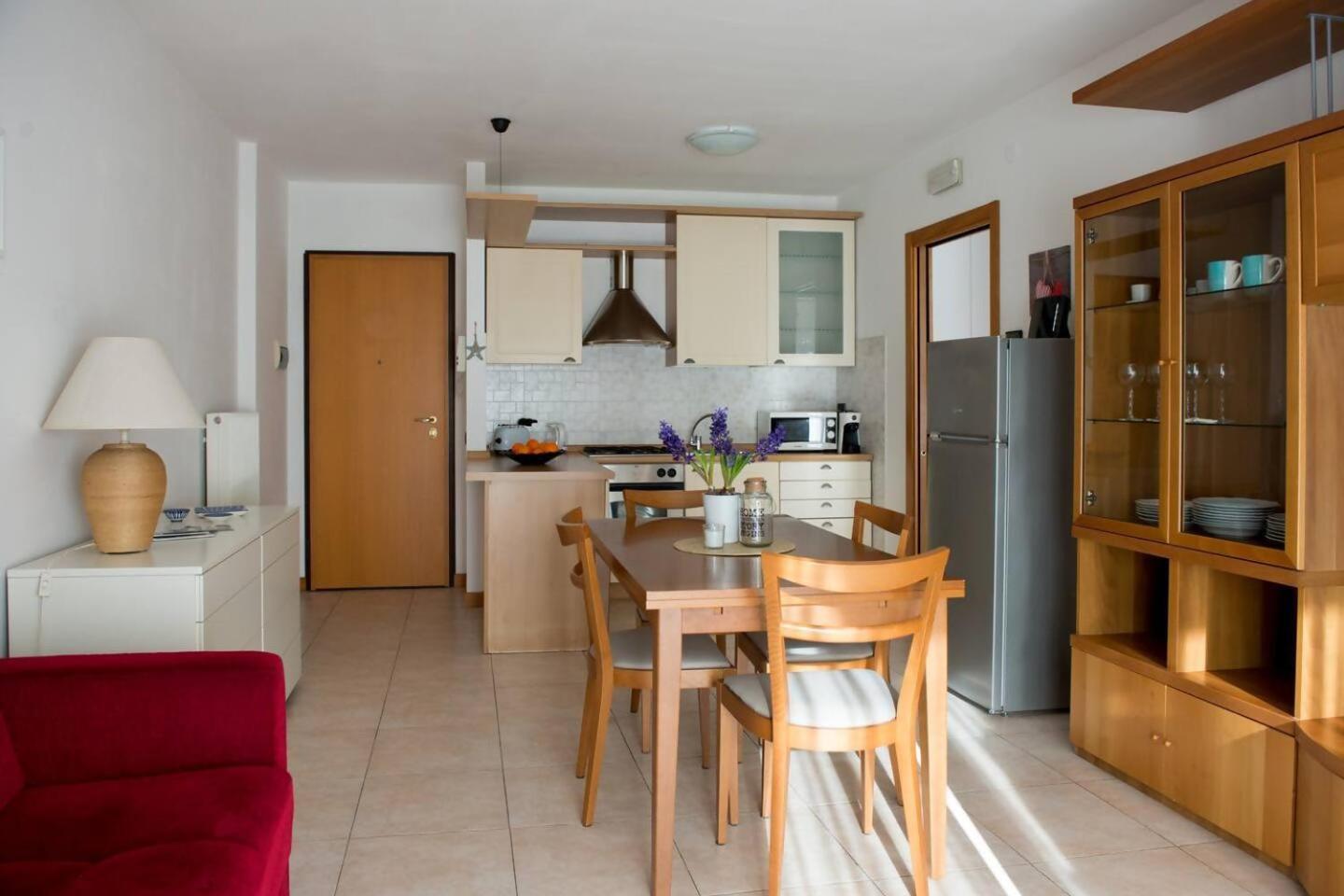 Appartamento Peler13 Con Balcone E Parcheggio Riva del Garda Exterior photo